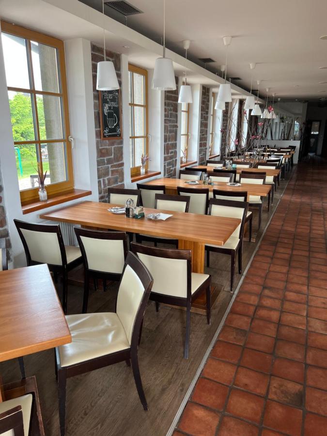 Hotel Krusnohorsky Dvur Cínovec Kültér fotó