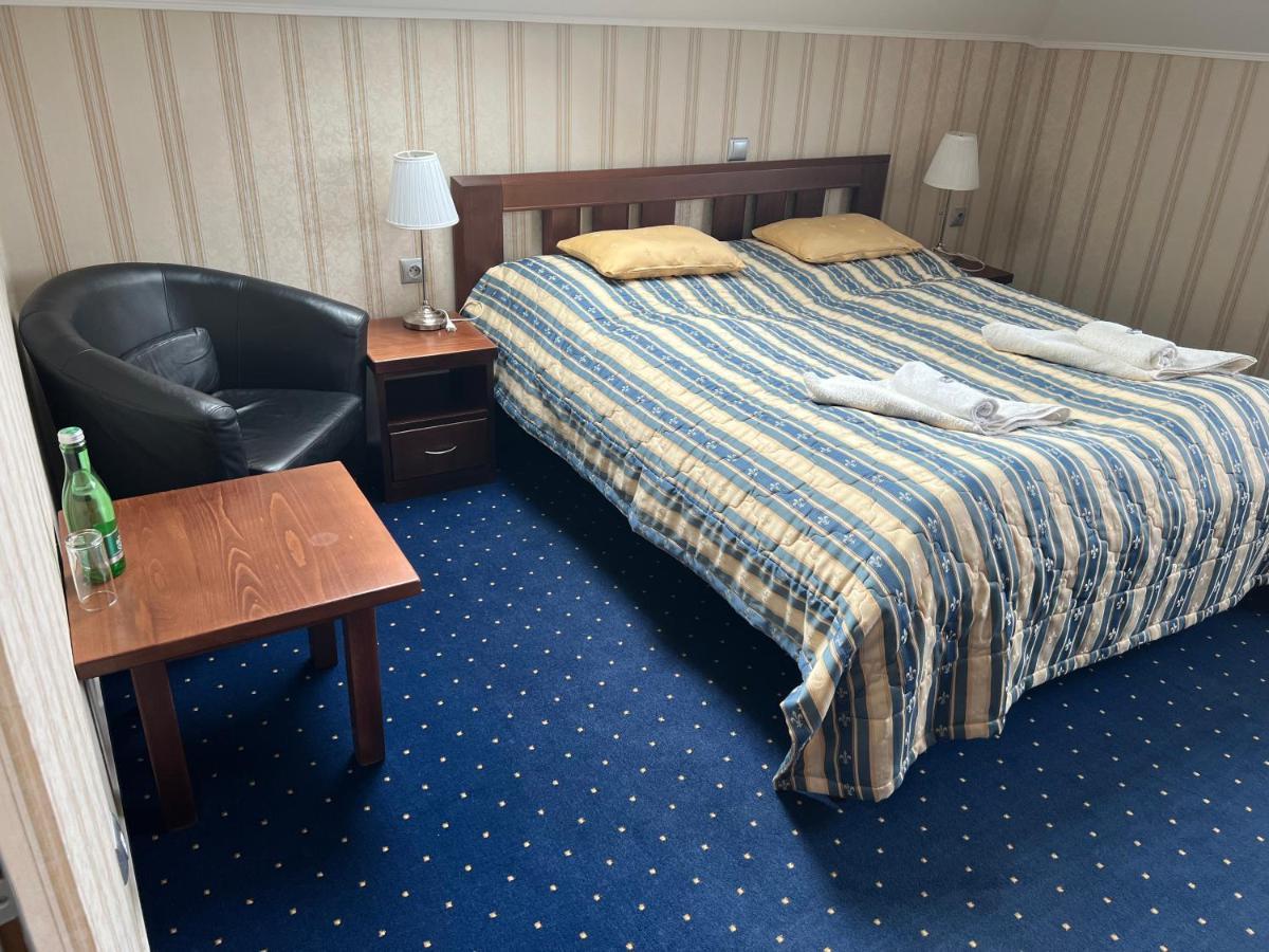 Hotel Krusnohorsky Dvur Cínovec Kültér fotó