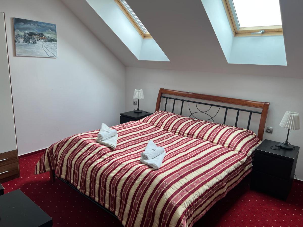Hotel Krusnohorsky Dvur Cínovec Kültér fotó