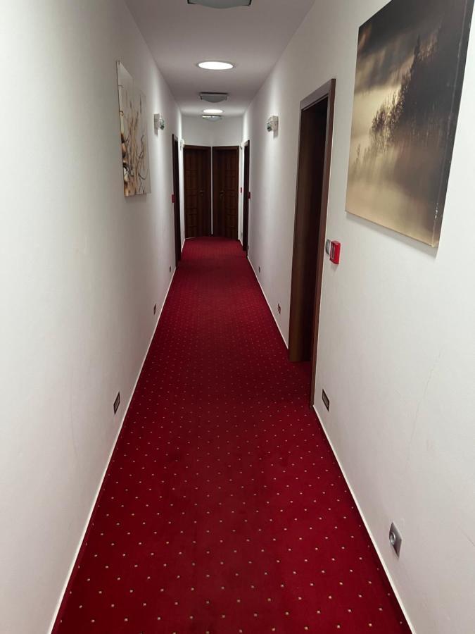 Hotel Krusnohorsky Dvur Cínovec Kültér fotó