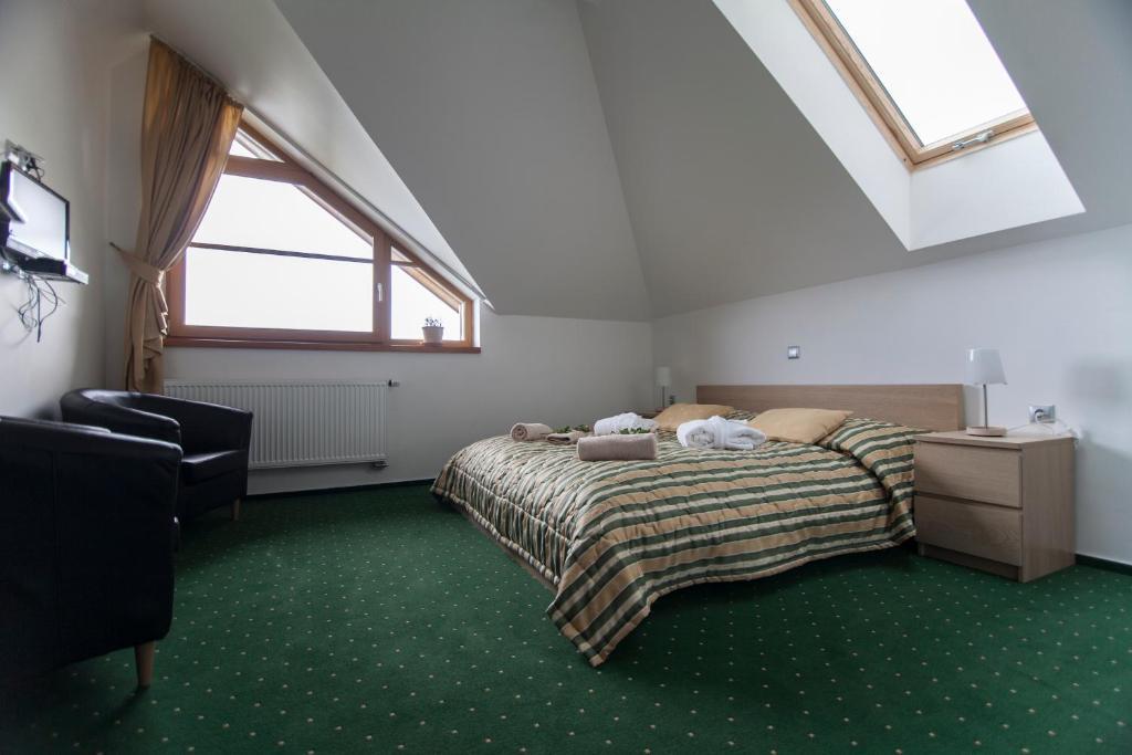Hotel Krusnohorsky Dvur Cínovec Szoba fotó