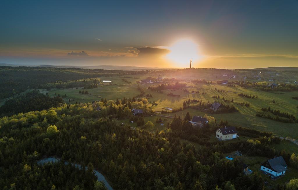 Hotel Krusnohorsky Dvur Cínovec Kültér fotó